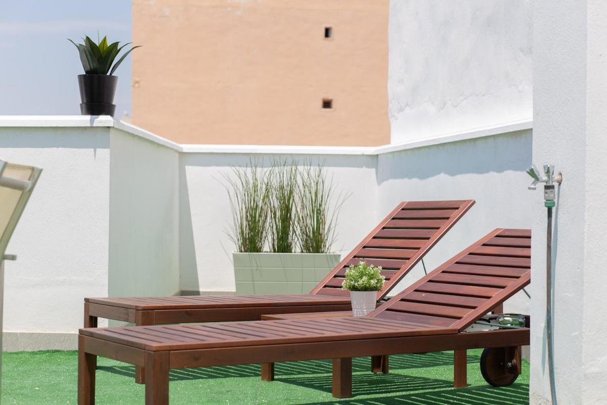 C56 - Studio With Amazing Terrace In The Centre Málaga Eksteriør bilde